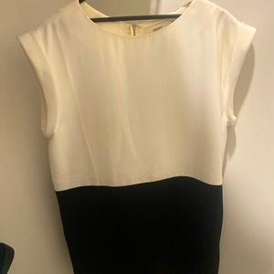 Cameo / bicolor / dress